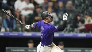 Rockies beat Diamondbacks 3-2 in 9th inning after Senzatela returns from Tommy John surgery